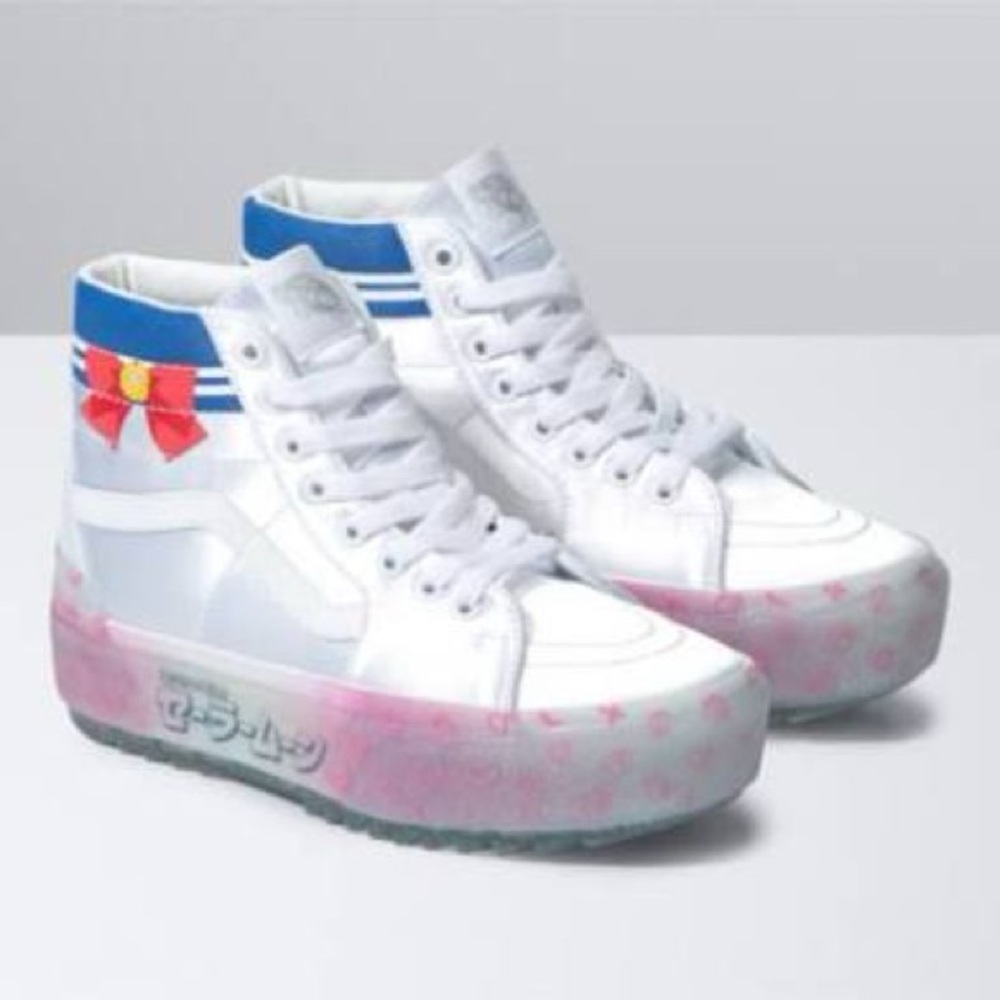 Sold out sailor moon sk8-hi stacked sneaker shoes size 8.5